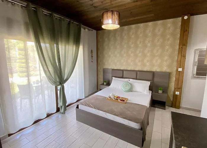 Aelia * Σκάλα Ποταμιάς