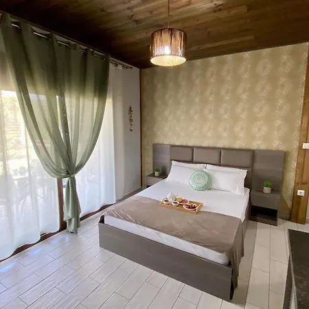 Aelia * スカラ・ポタミアス